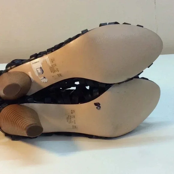 NWOT Carlos Santanta Black Booties Size 9.5 - Picture 6 of 8